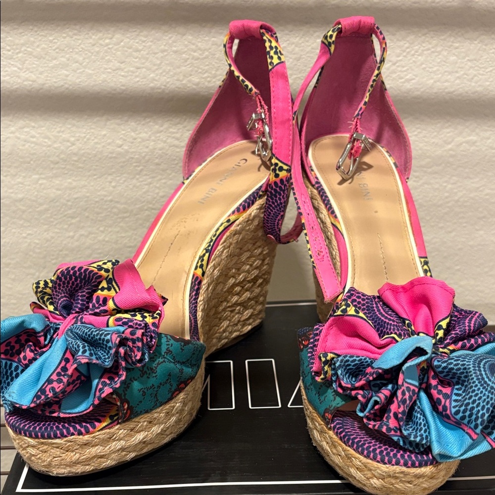 Gianni Bini Pink and Blue Patterned Wedges